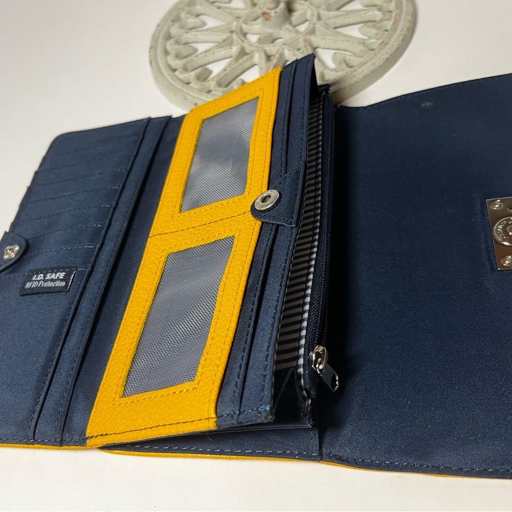 Nautical Wallet - Picture 2 of 6